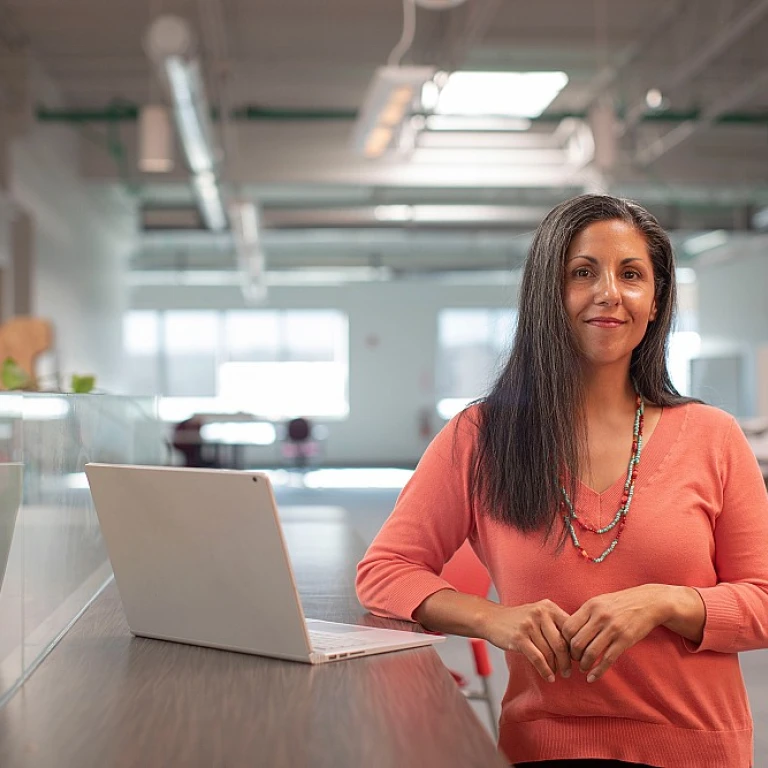 How Micromanagement Hinders Creativity and Growth in Succession Planning